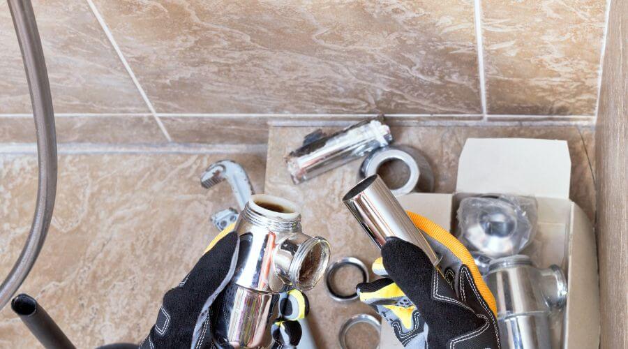 Professional gutter cleaning in Laguna Niguel, CA